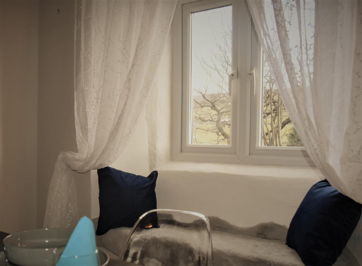 Peep-O-Day-Stylish 4Bedroom Cottage With Dale View Feetham 외부 사진